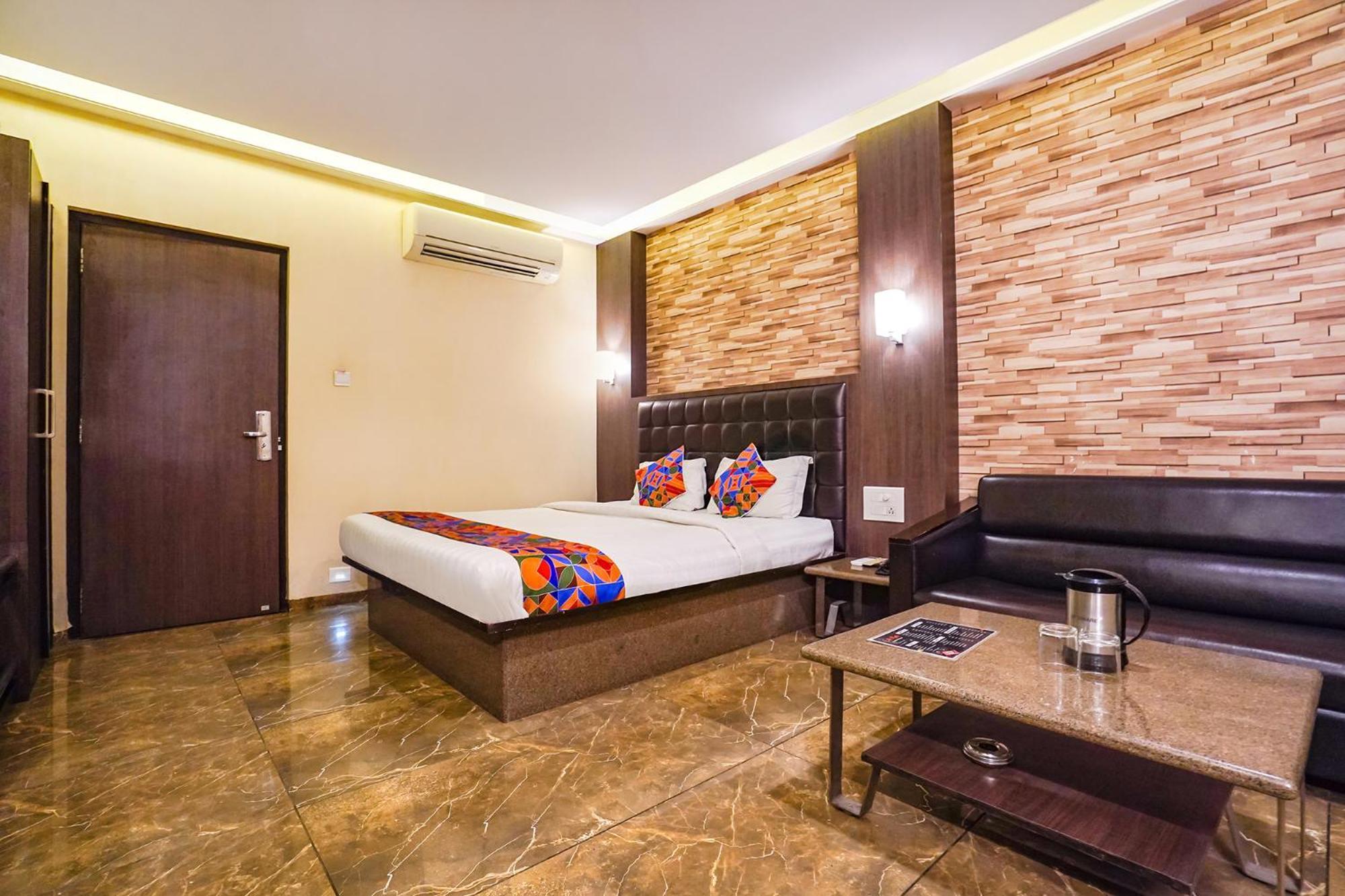 Fabhotel Jagannath - Nr Platinum Hospital, Sitabuldi Nagpur Eksteriør bilde