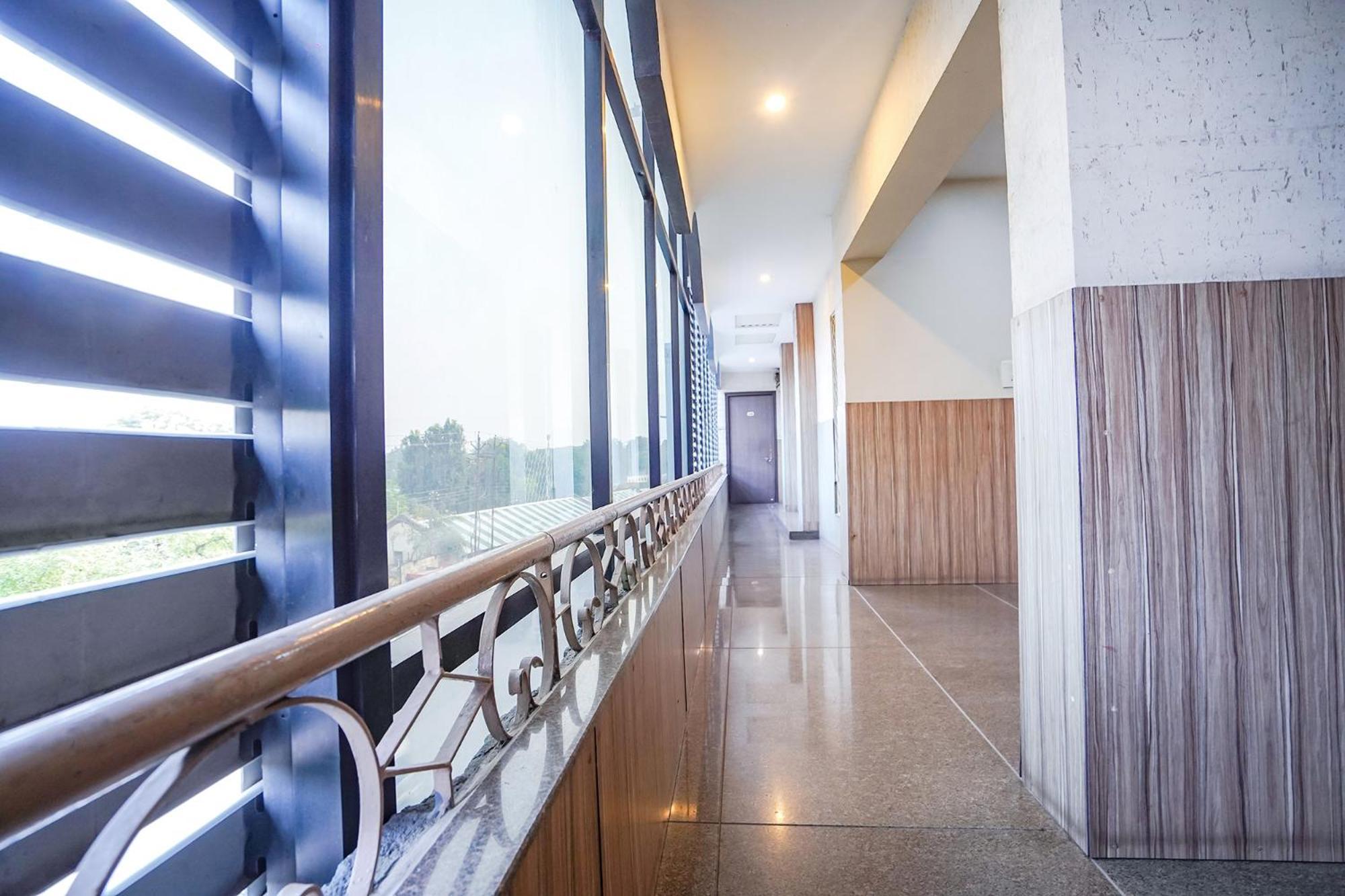 Fabhotel Jagannath - Nr Platinum Hospital, Sitabuldi Nagpur Eksteriør bilde